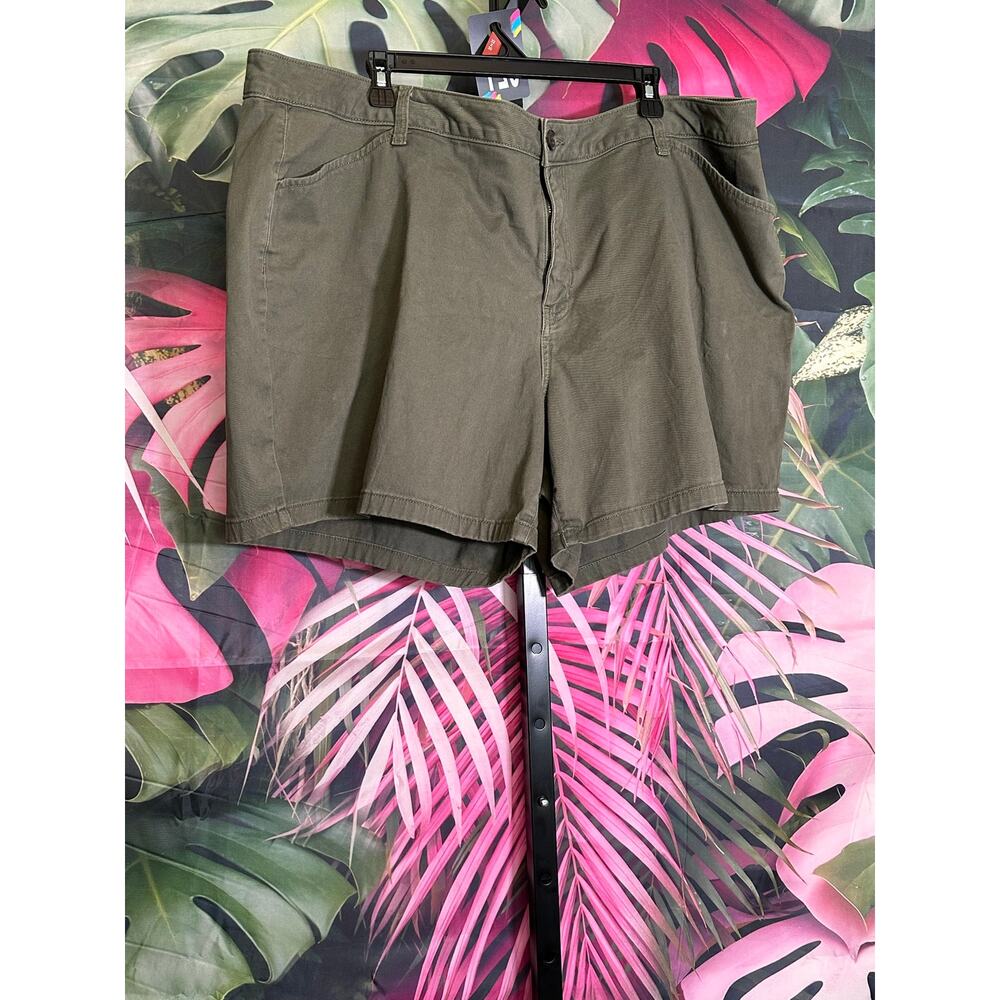 St johns bay size 24 shorts